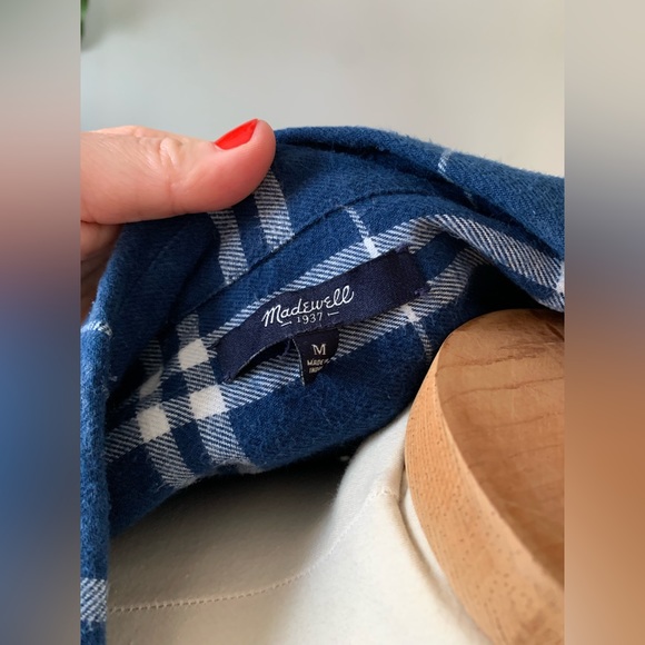Madewell blue flannel button down shirt size medium - Picture 5 of 5